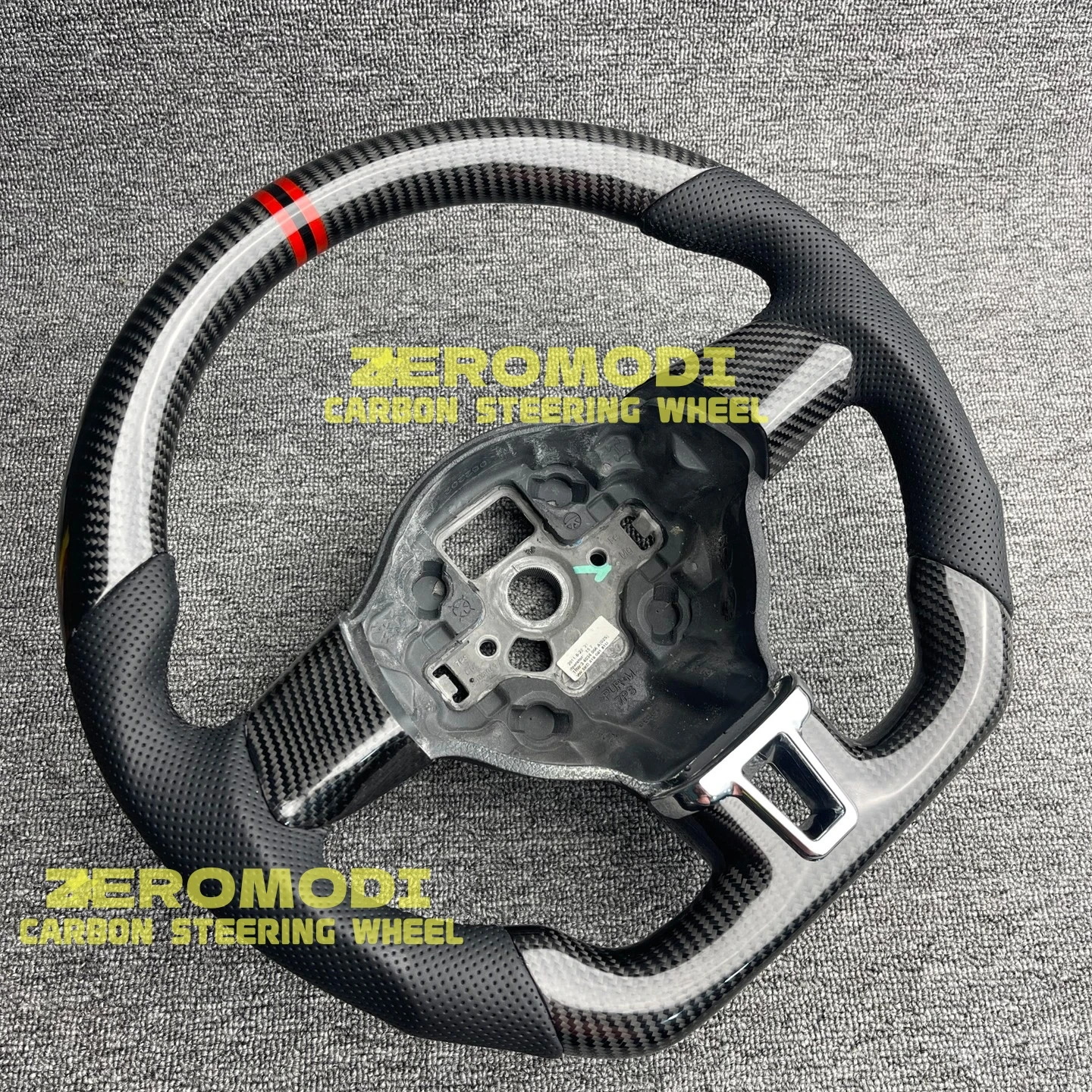 For VW Volkswagen Golf 6 / Sagitar / Bora / Jetta 100% Real Carbon Fiber Steering Wheel (No Paddles)
