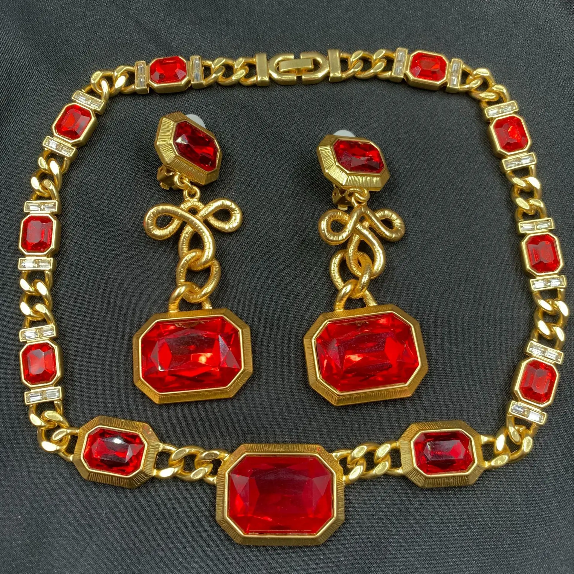 

Красные серьги, модные гальванические утолщенные серьги из настоящего золота из сплава, ювелирные изделия