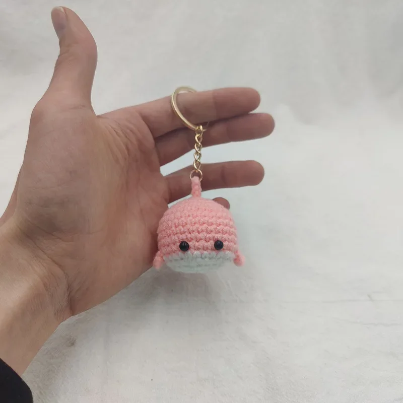 New Creative Wool Crocheted Small Whale Car Key Chain Handmade Backpack Ornaments Couple Cute Keychain