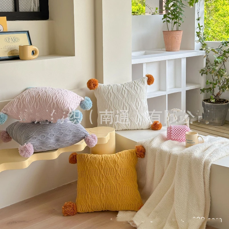 

Knitted Snowy Ball Car Pillow Cover Sofa Pillow Cushion Window Sofa Napping Soft Assembly Comfortable and Easy to Clean