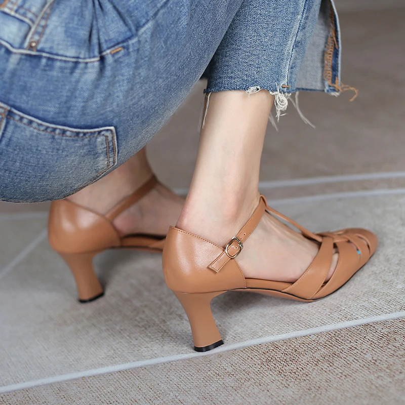 Gladiator Sandals Cowhide Summer Shoes Closed Toe Ladies Buckle Shoes femme For Spring Summer Women Sandals Roman High Heel 6CM