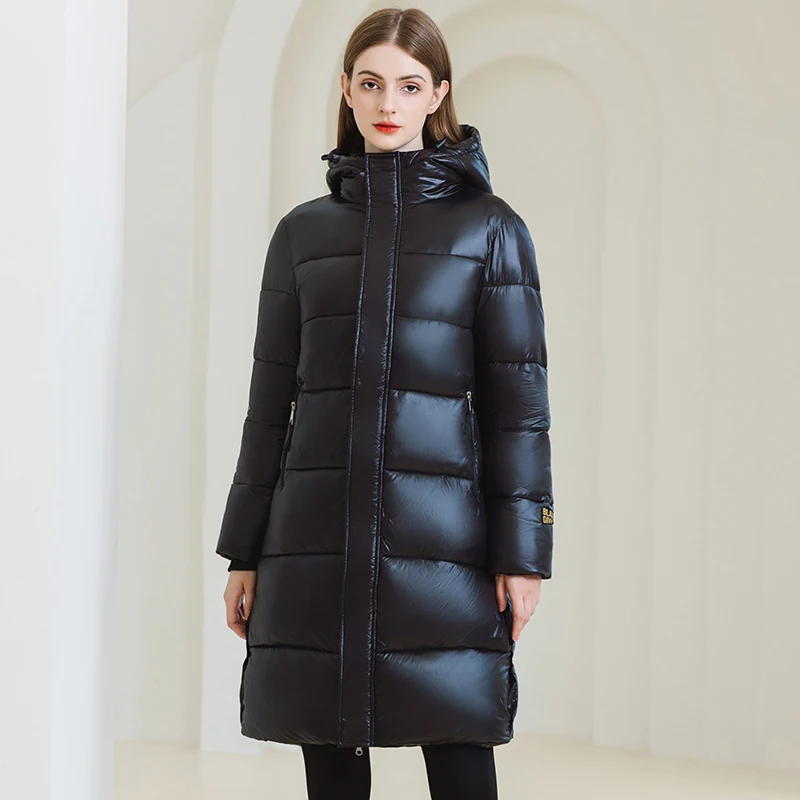 Giacca invernale da donna vestiti caldi addensati Parka con cappuccio moda imbottito in cotone morbido capispalla impermeabile cappotti in oro nero per donna