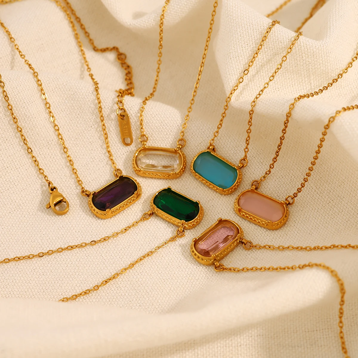 WILD & FREE Luxury Zircon Charm Stainless Steel Pendant Necklaces for Women Retro Exquisite Chic 18K Gold Plated Trendy Jewelry