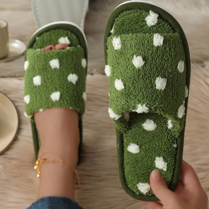 Mode Polka Dots Plüsch Hause Hausschuhe Frauen Herbst Winter Offene spitze Flauschigen Hausschuhe Frau Flache Ferse Nicht Slip Baumwolle Schuhe