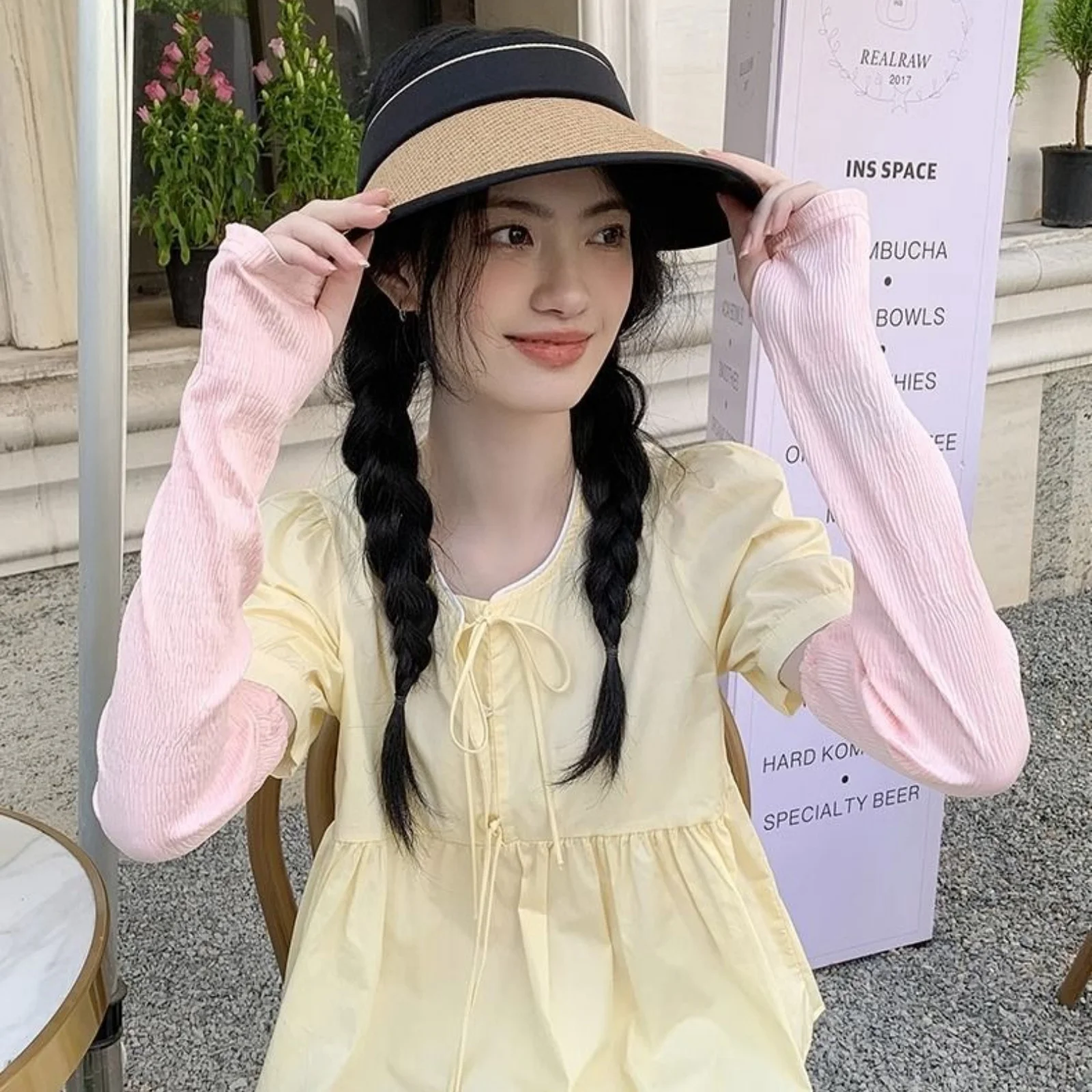 1Pair Crinkle Texture Adjustable Sleeve Covers For Women Cute Pink Label Sun Protection Arm Sleeves For Outdoor Activities image 5