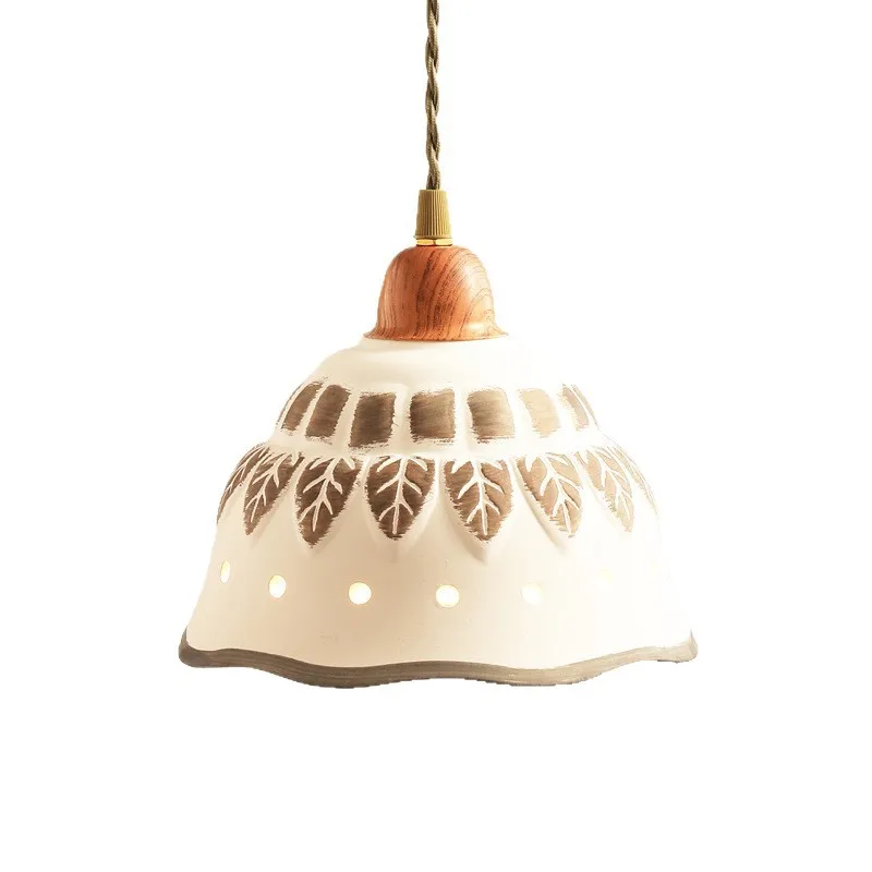 

New antique ceramic chandelier literary retro American Nordic country bedside table lamp home stay tea room Japanese lamp