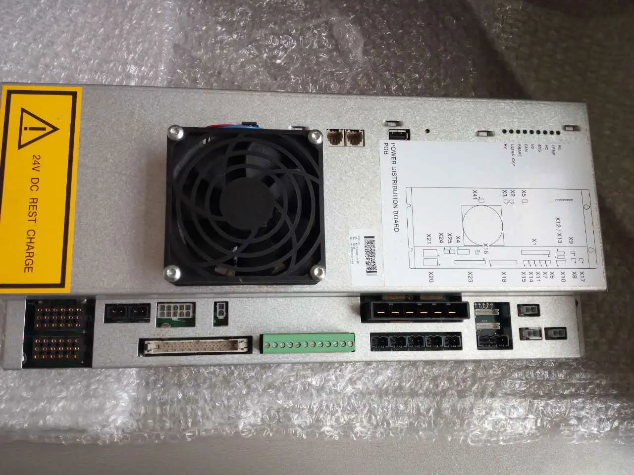 العلامة التجارية الجديدة 3HNA031006-001 3HAC029818-001 ضمان لمدة سنة واحدة