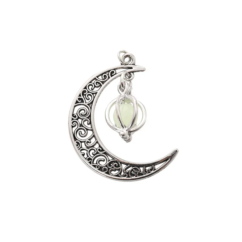 Hot-selling luminous moon-shaped hollowed-out necklace, personalized bracelet, Christmas Eve and Halloween pendant