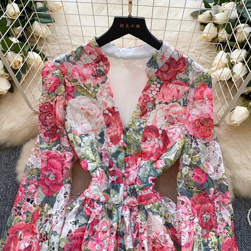 コートスタイル春プリントランタンスリーブドレス女性のための V ネック中空フック花刺繍ライト高級 A ラインスカート