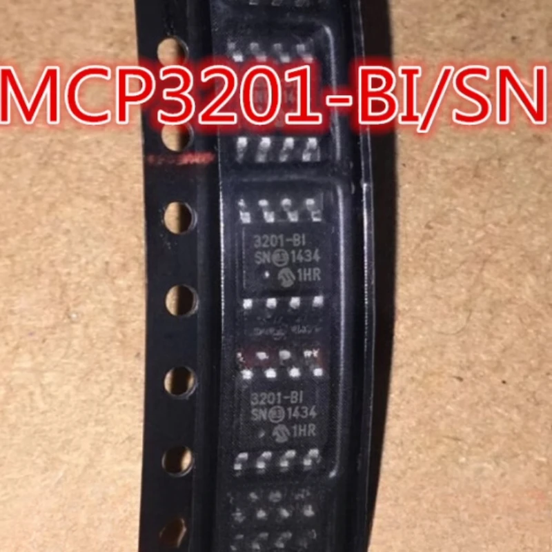 5PCS/LOT MCP3201  MCP3201-BI/SN 3201-BI  2.7V 12-Bit A/D Converter with SPI Serial Interface