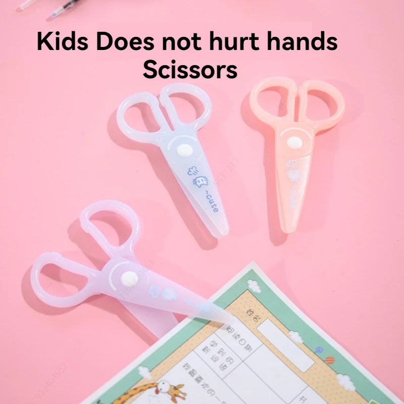 Mini Cute Craft Pure plastic Scissors Cute Student Does not hurt hands Scissors for Kids DIY Craft Paper School Stationery