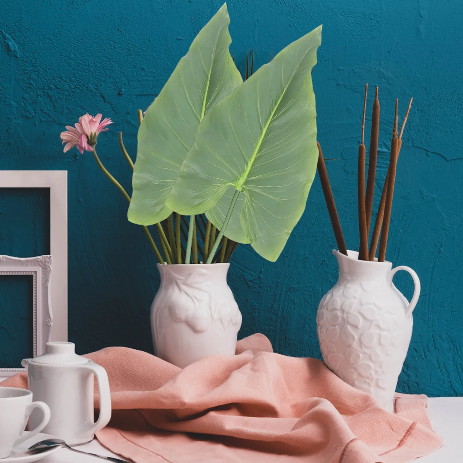 

2 Pcs Artificial Plants Decor Indoor Greenery Leaves for Centerpieces Lightweight Easy to Place Store Plant Vase Decor