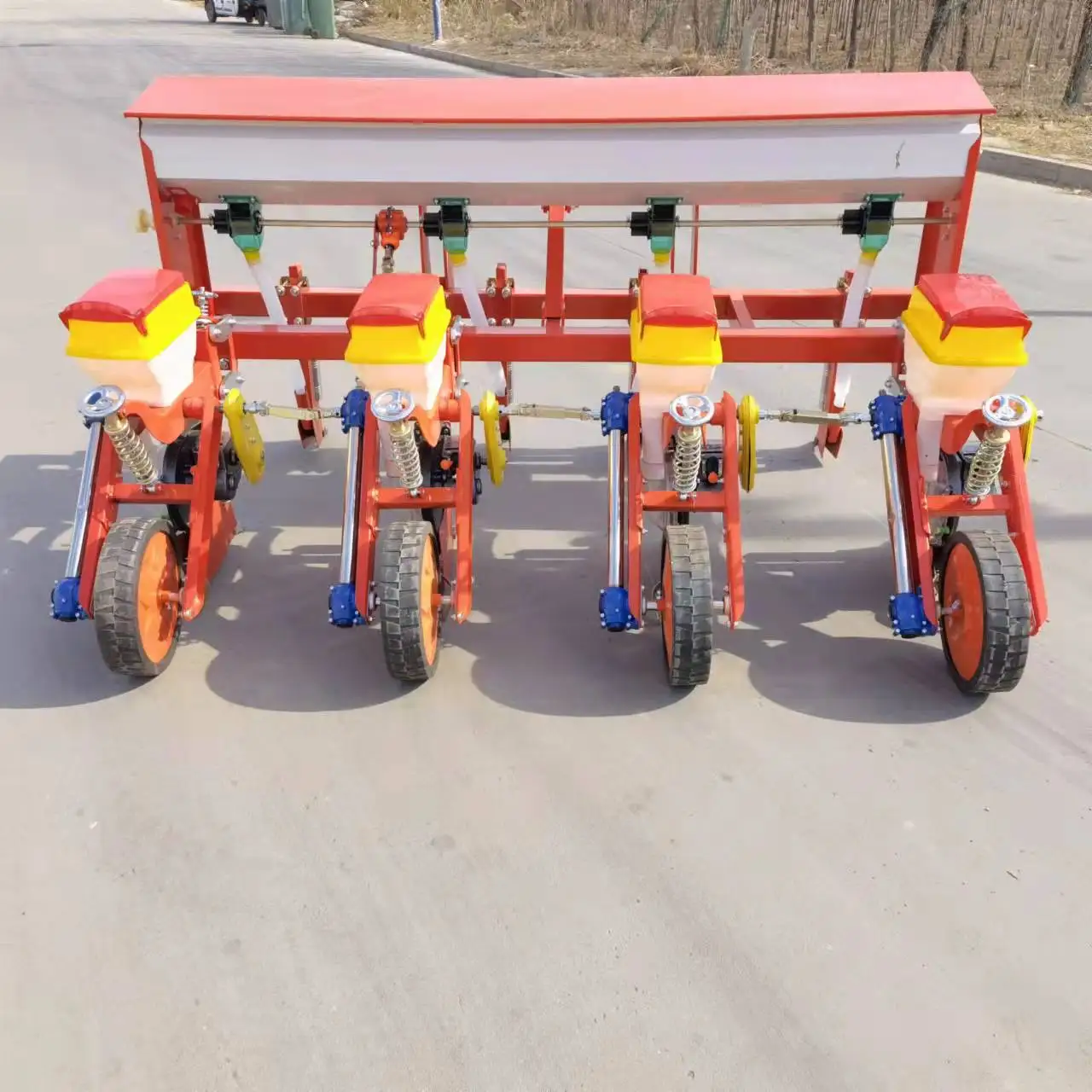 【Hot】Farm Seeder 2-6 Rows Pneumatic Corn Seeder Maize Planter With Fertilize Box Corn Planter Machine Seeder