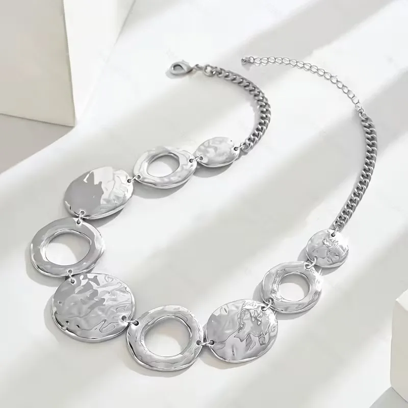 Modische Übertriebene Minimalistische Hohle Kreis Geometrische Halskette für Frauen Einzigartiger Punk-Stil Halskette Party-Schmuck Geschenke – Detail 4