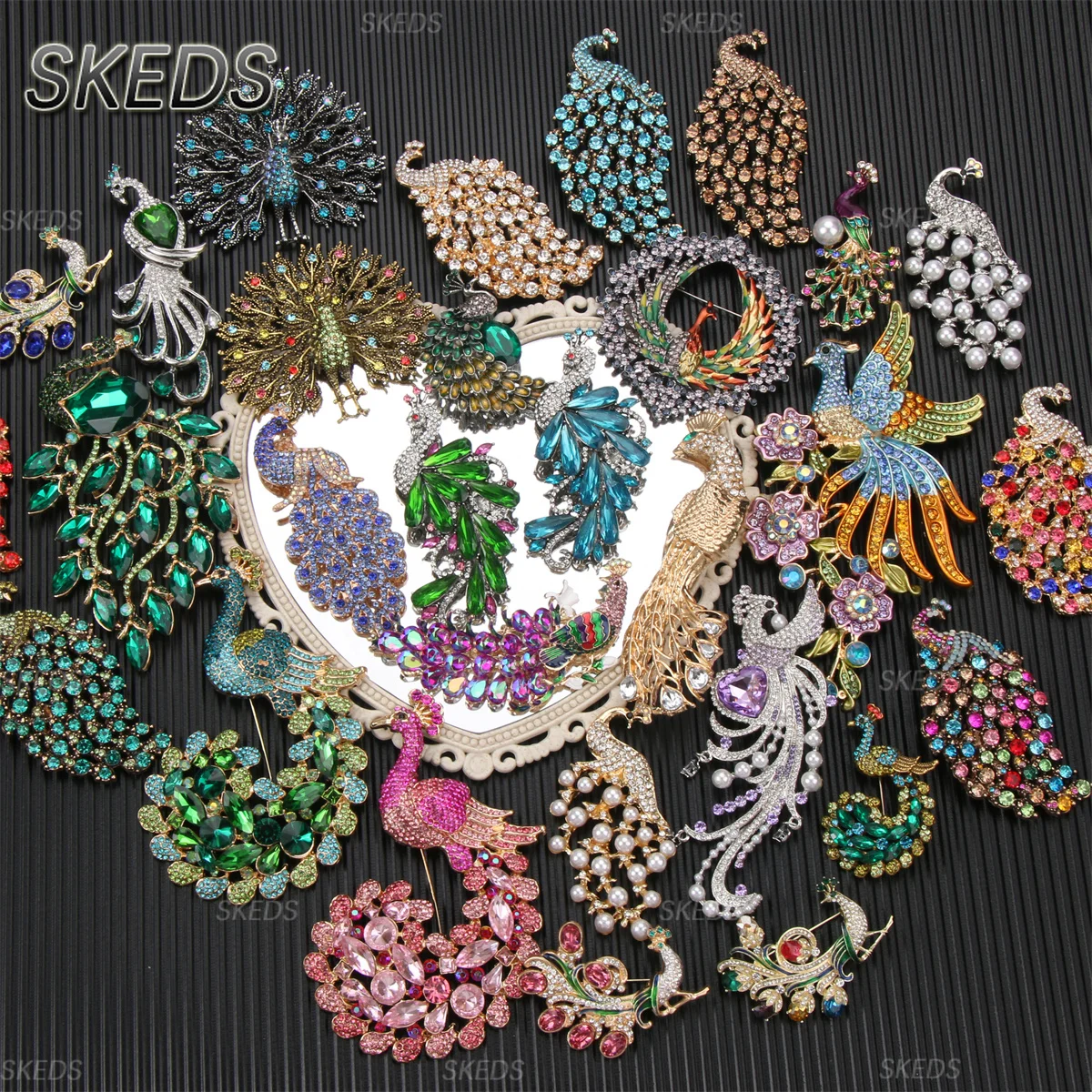 SKEDS 2026 Sommer Neues Design Pfauen-Brosche Luxus-Schmuck Damen High-End Exquisite Anstecknadel Tier-Serie Abzeichen Hochzeits-Corsage