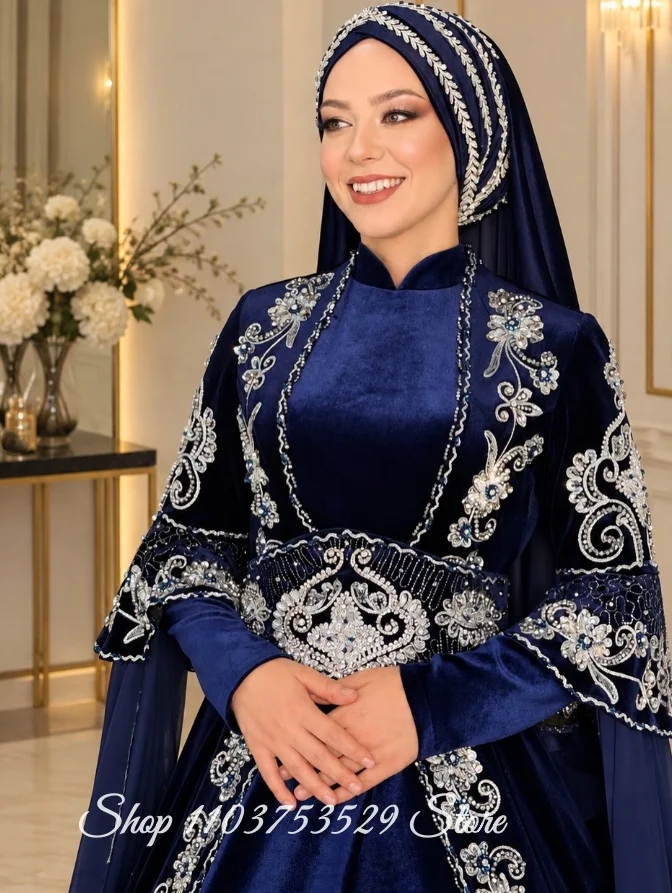 Navy Blue Elegant Velvet Muslim Wedding Dress Customized Embroidered A-Line Skirt Religious Evening Gown Engagement Dress
