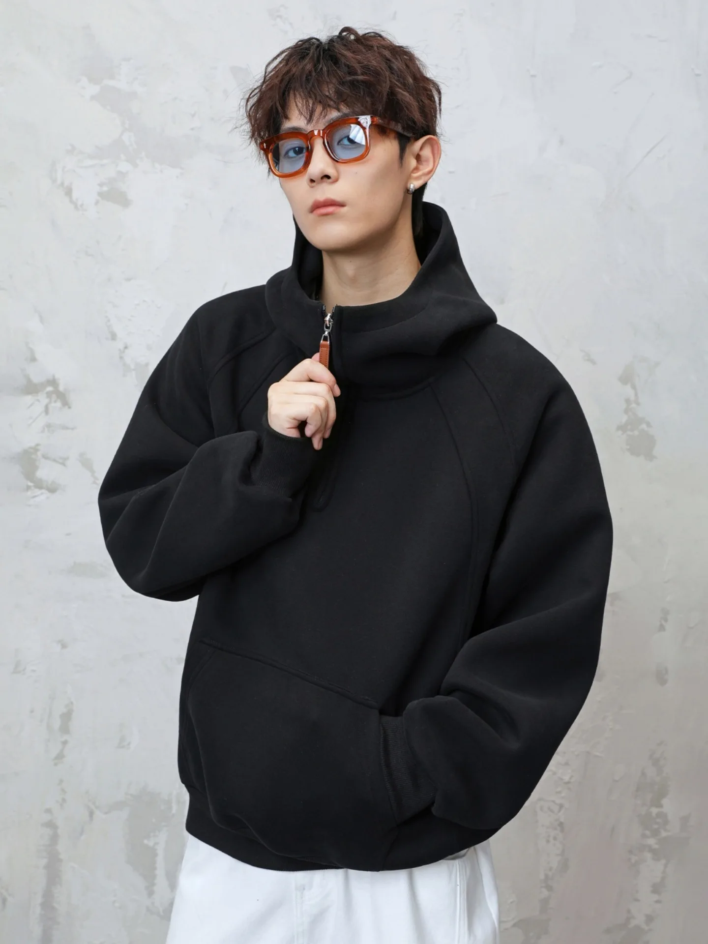 

Oversized Hooded Sweatshirt for Couples Autumn Winter Heavyweight Velvet Half-Zip Hooded Jacket Loose Fit Soft Comfortable