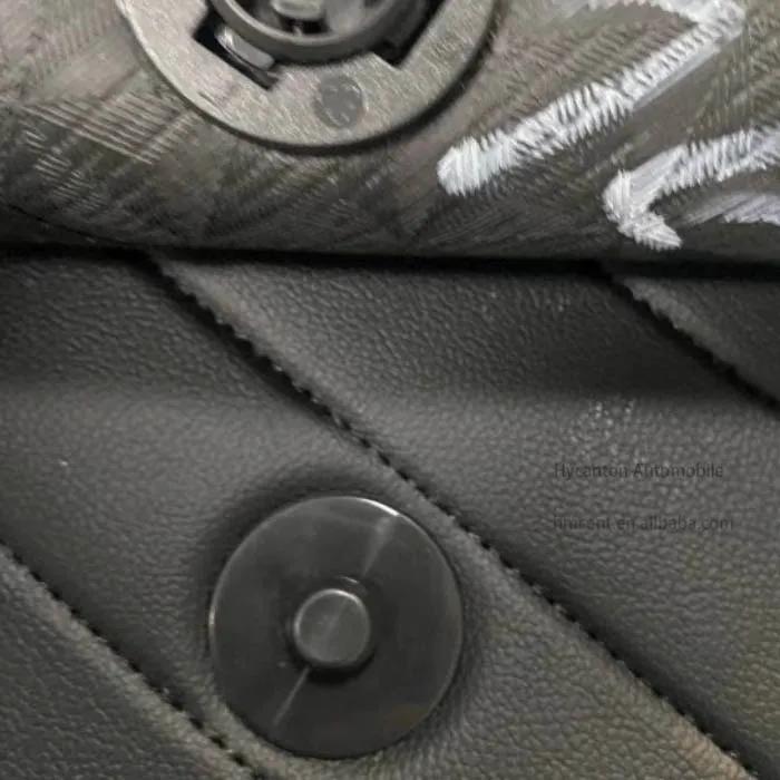 カスタム高品質二層車本革フットマットメルセデス · ベンツ GLB 2020-2024 車のフロアマット