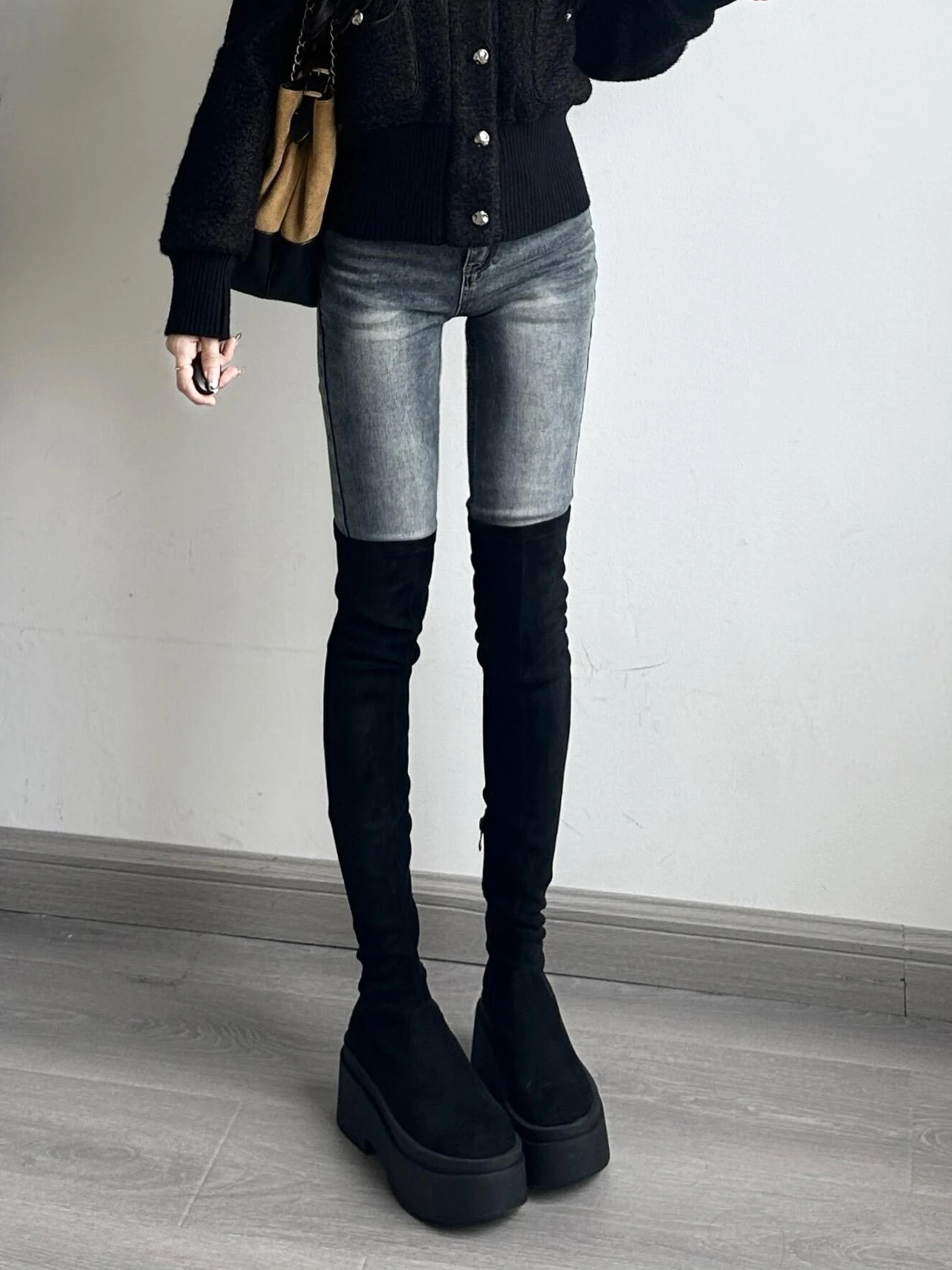 stivali-lunghi-sopra-il-ginocchio-con-tacco-alto-elasticizzati-da-donna-alla-moda-nuovi-per-primavera-estate-taglie-piccole-effetto-snellente