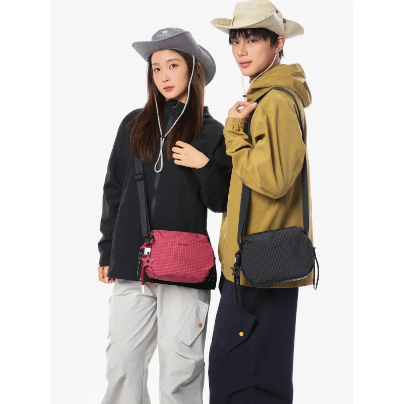 

Korean-style versatile plaid canvas crossbody bag for women, portable outdoor cycling shoulder bag2025New Commuting and Travel B