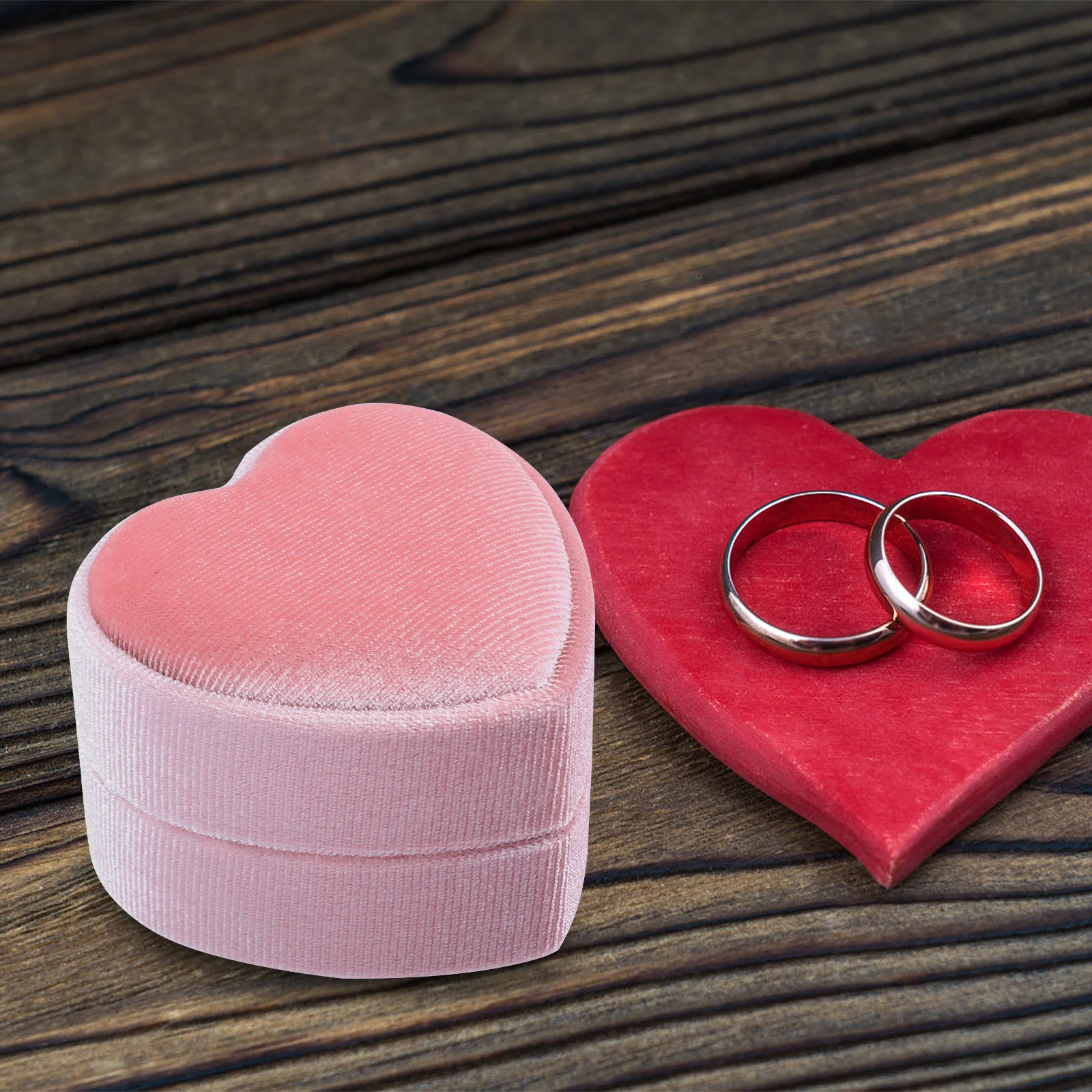 Heart Shaped Ring Box Stylish Keepsake Container for Rings Jewelry Storage Case Ideal for Christmas Mother's Day Couple