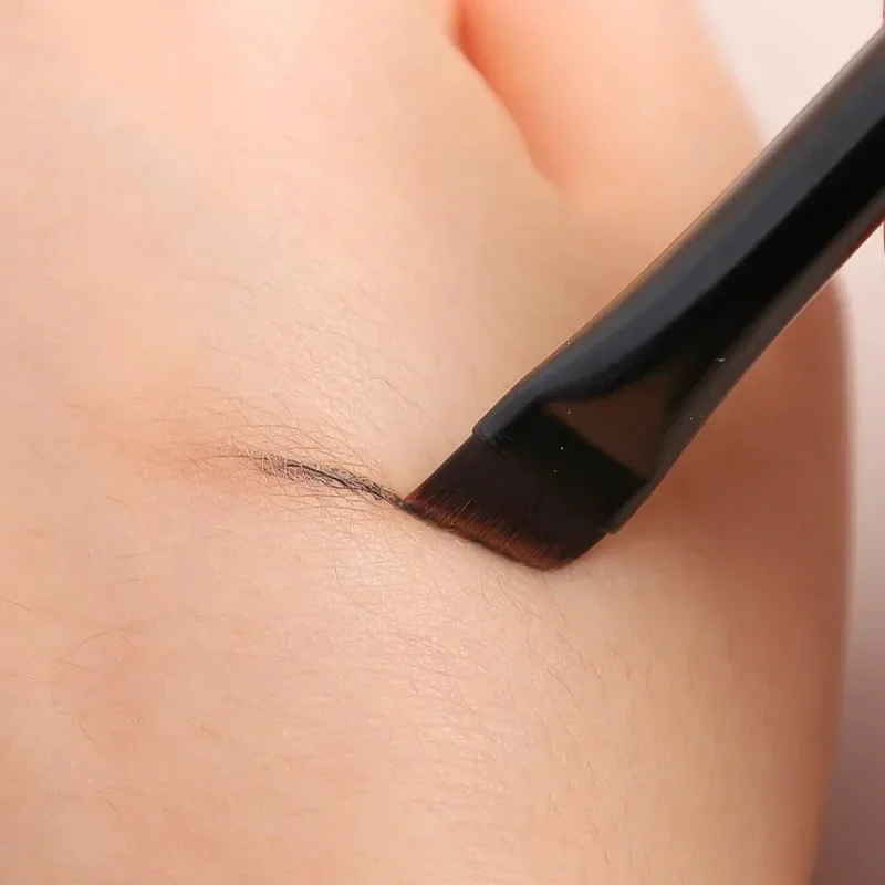 Ensemble de pinceaux de maquillage professionnels, 1/6 pièces, brosse de contour des sourcils, Eyeliner, Portable, doux, petit Angle, outil de brosse de détail pour les yeux