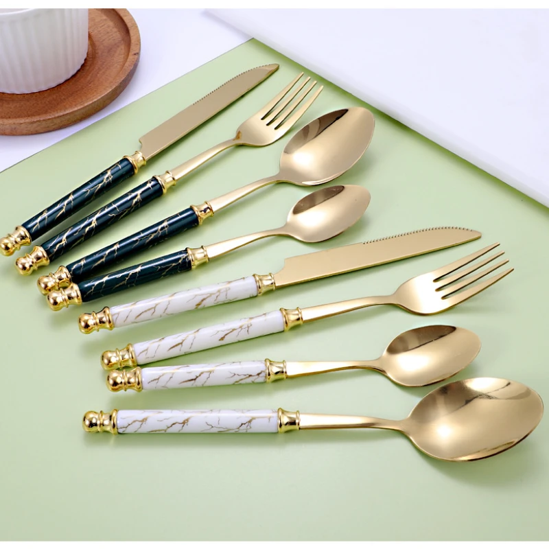 

24pcs Gold Flatware Luxury Cutlery Sets Luxury Flatware Set 24pcs Stainless Steel with Storage Rack for Party