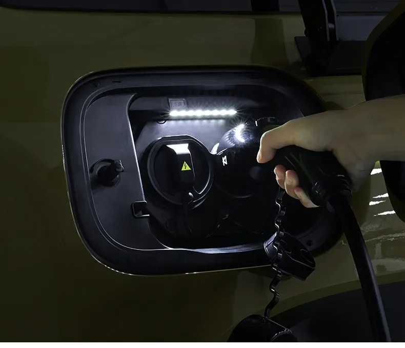 For Tank 300 / 400 / 500 2023-2026 Car Charging Port Induction Lighting Automatic Light At Night Sensor Light Modification detail image 9