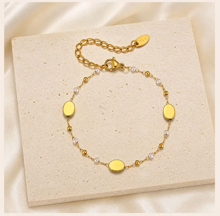 Runde Scheiben-Station-Halskette, goldfarbene Edelstahl-Perlenkette, zarter Schmuck für kleine Ladenausstattung – Detail 5
