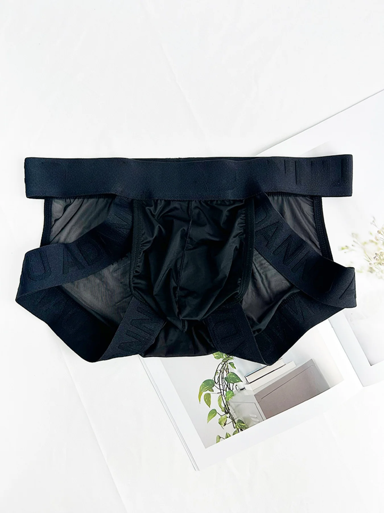 cueca-masculina-adannu-de-cintura-baixa-ultra-fina-respiravel-em-cor-solida-estilo-triangulo-transparente-faion-esportiva-p