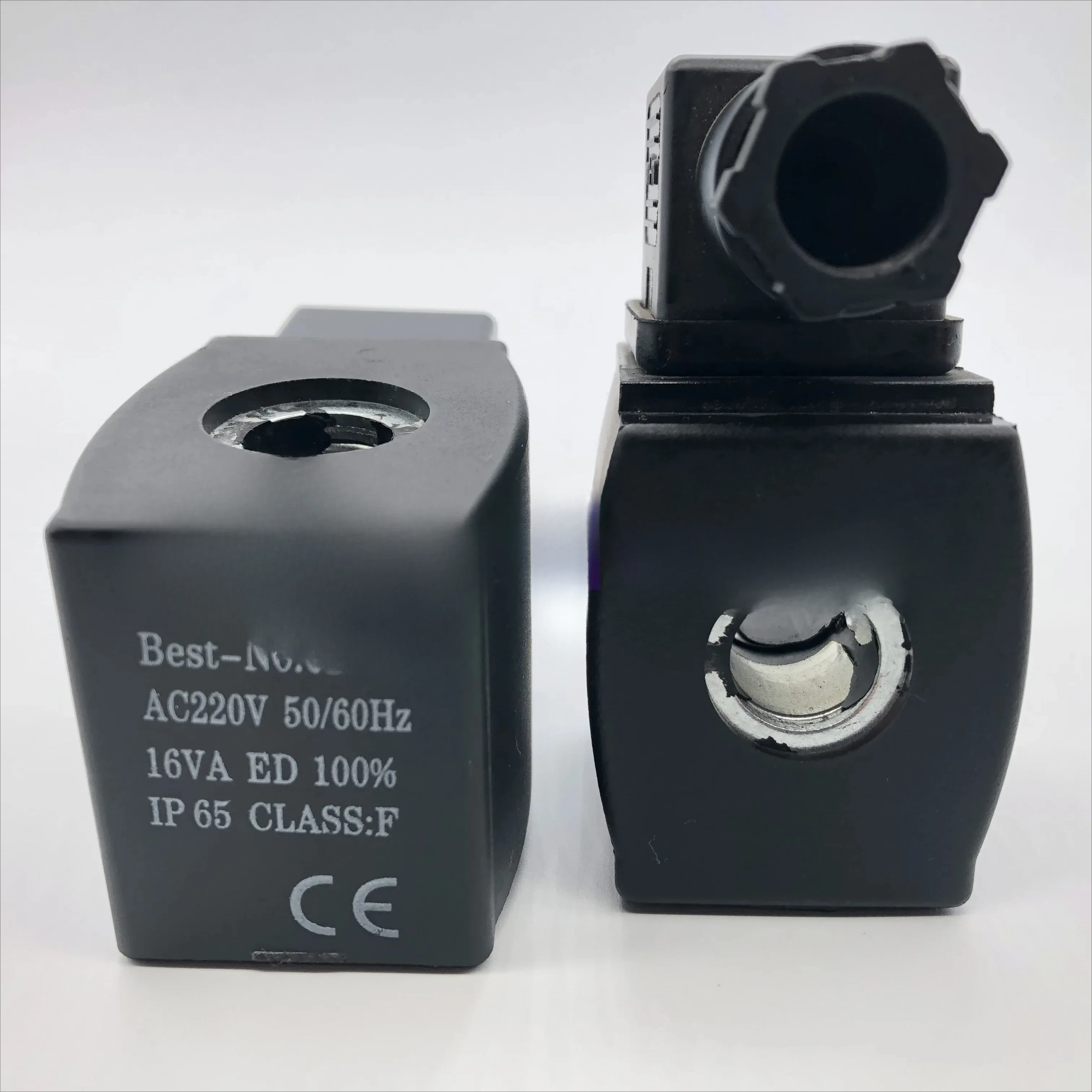 

Coil Best-NO.0210 AC220V 50/60Hz 16VA Refrigeration solenoid valve coil IP65 Hole diameter 13mm Height 43mm