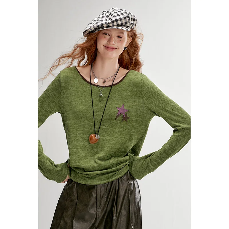 ELFSACK Women Y2K Long‑Sleeve T‑Shirt with Star Appliqué, Contrast Trim Casual Fall Slim Fit Green Tee