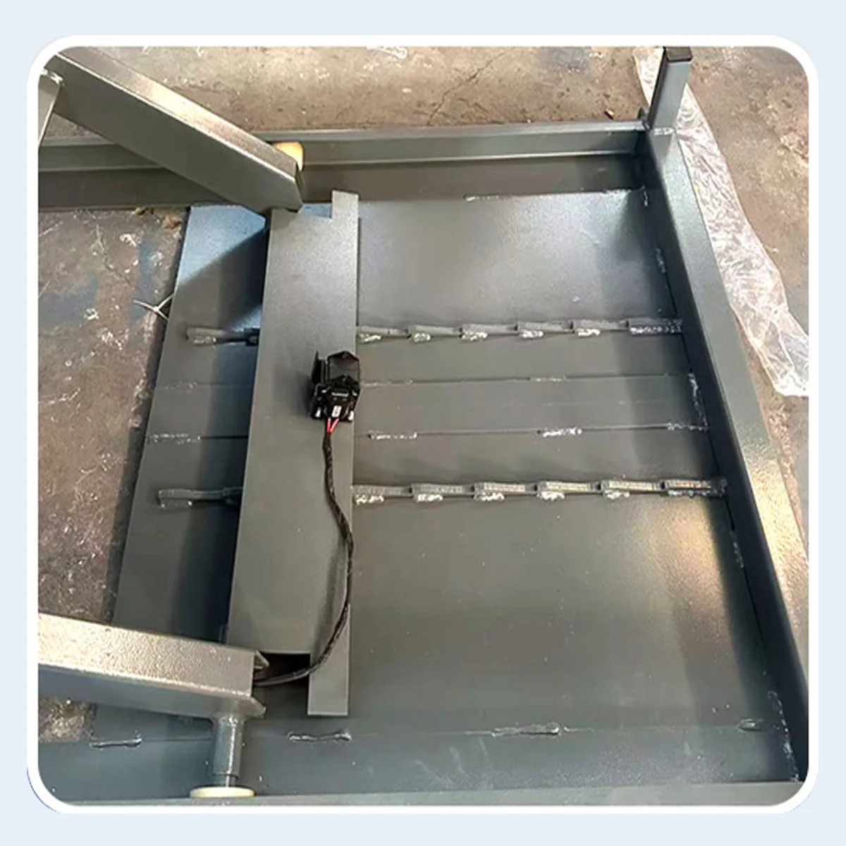 Factory Direct Double Cylinder Hydraulic Scissor Motorcycle Repair Lift Stand Table Workbench 400kg Capacity 10-Year Lifetime