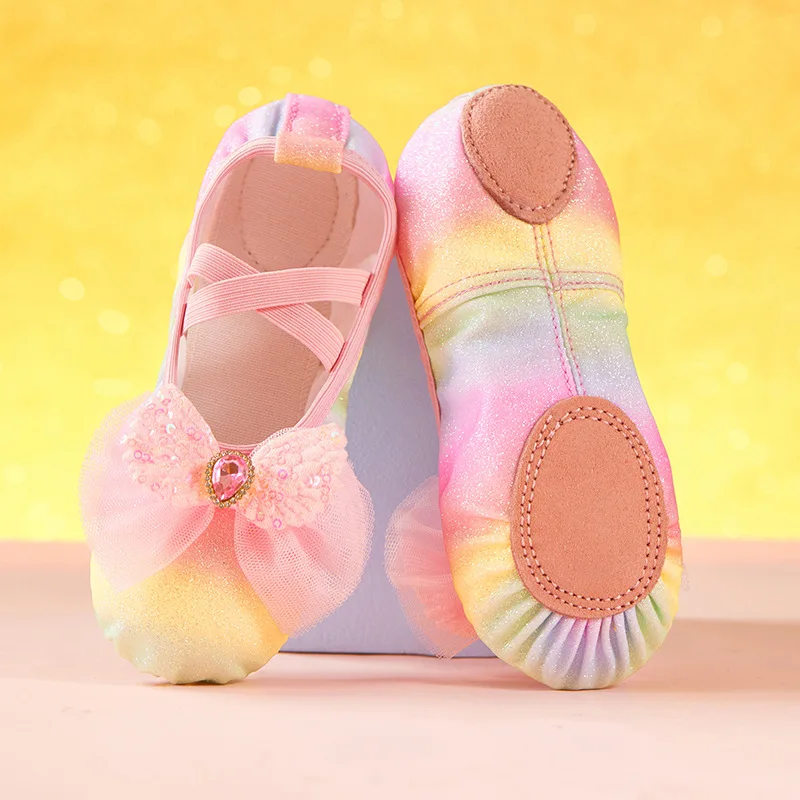 Chaussures de danse pour enfants filles ballerines chaussures arc-en-ciel nœud paillettes en cuir à semelles souples danse Performance Skate Sport chaussures de Yoga