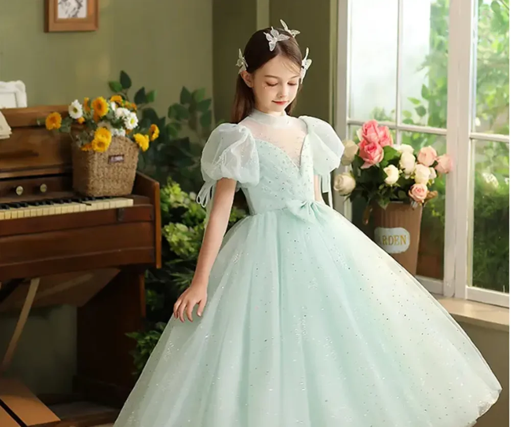 

Customized Lace Tulle Flower Girl Dresses For Wedding Sequins Short Sleeves With Bow Kids Birthday Party First Communion Gown