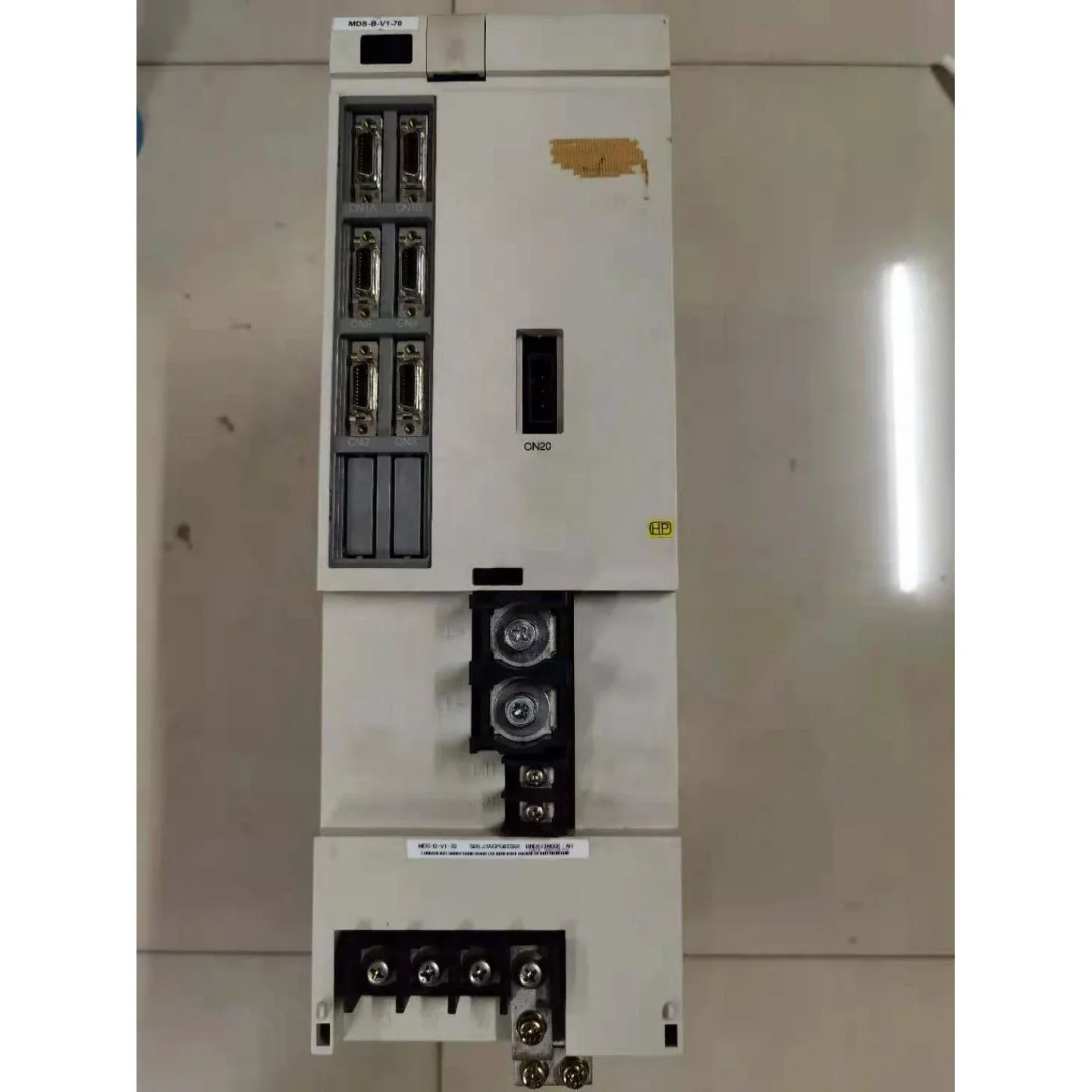 

Оригинальный сервопривод MDS-B-V1-70