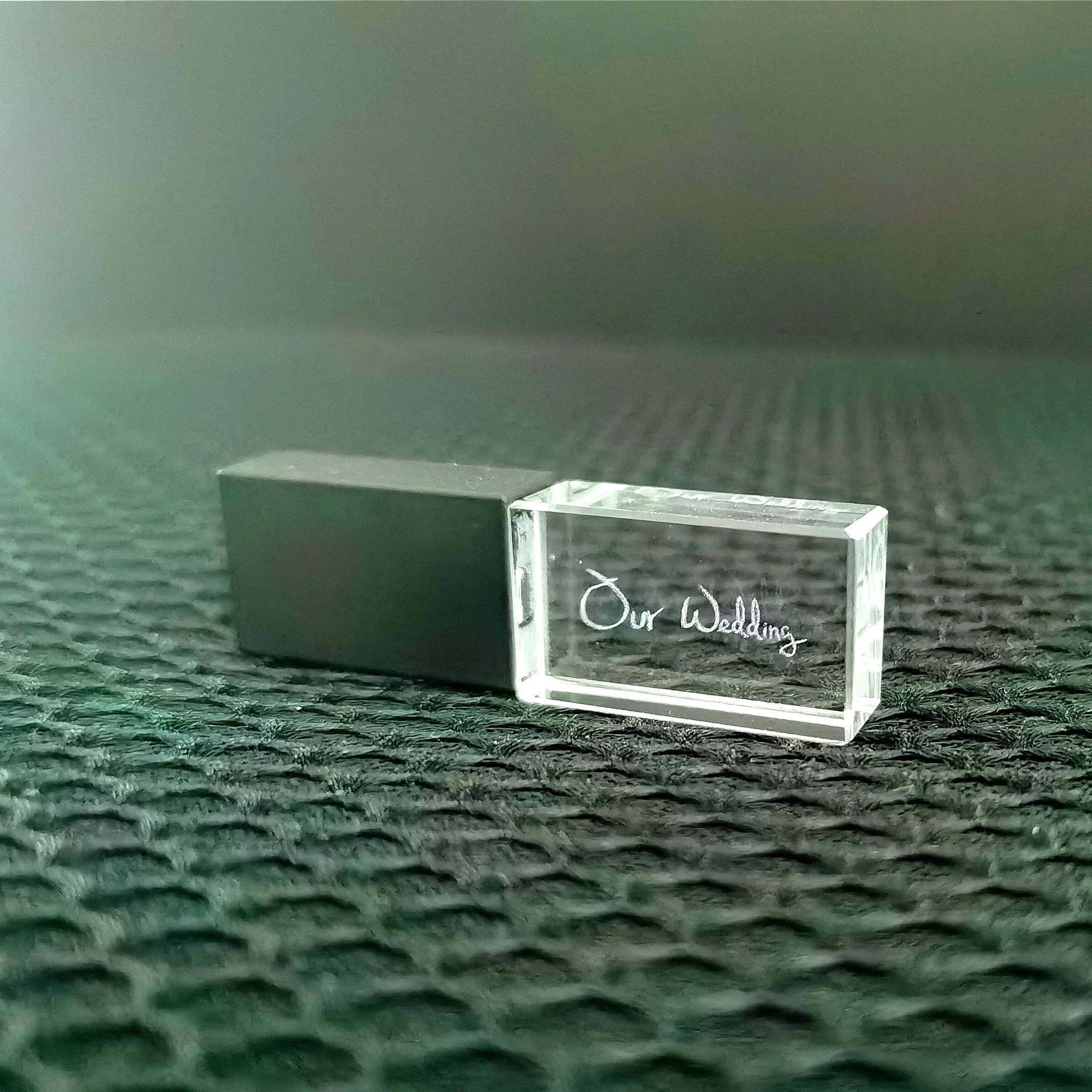 2023 New Brand Free add Colorful LED Light “Our Wedding" LOGO Metal Crystal USB3.0 High-speed Flash Drive 128GB 64GB 32GB 16GB