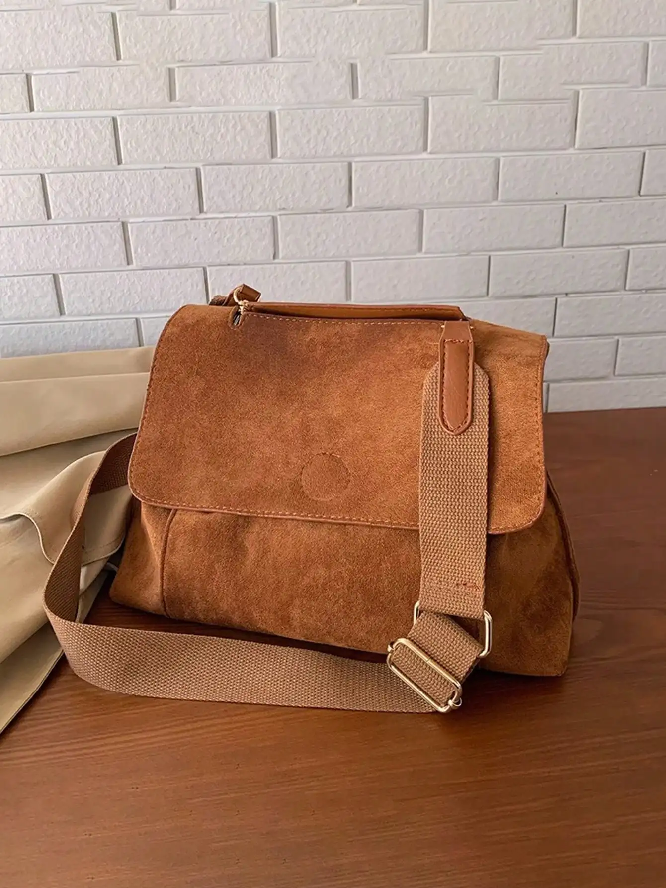 Matte brown suede versatile bag for women, large capacity crossbody bag, shoulder bag, women\'s bag, large bag, 2024 new model