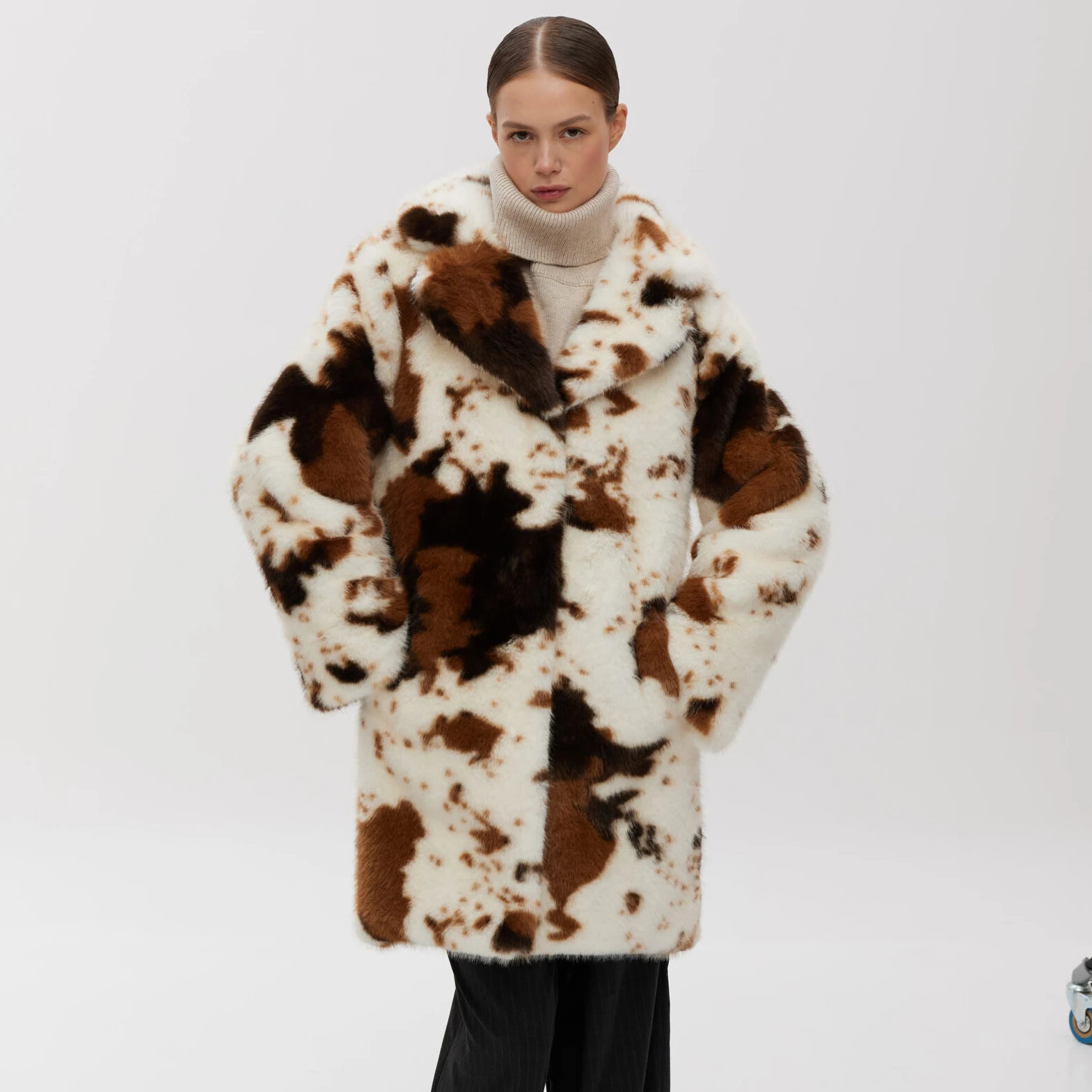 RU Women Animal Print Faux Fur Mid Length Coat Turn Down Collar With Belt Wrap Loose Warm Ladies Fluffy Fashion Outerwear