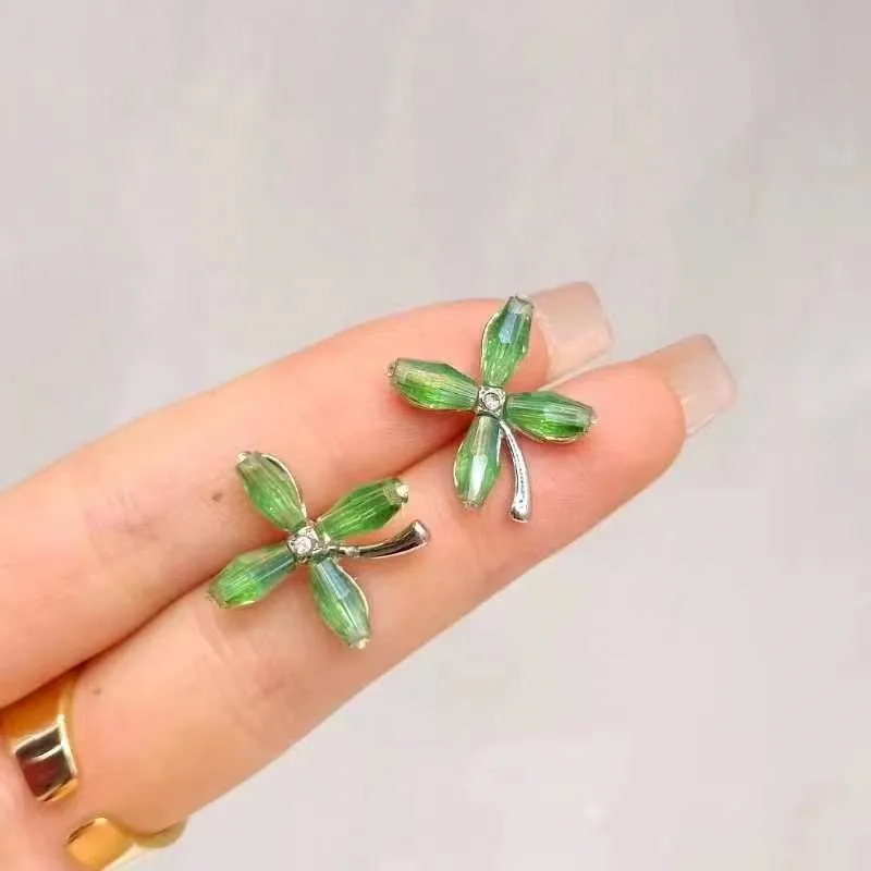 ISouth Korea Versatile Temperament Fashion Flower Earrings Green Horse Eye Personality Small Crowd Raised Earrings Wholesale