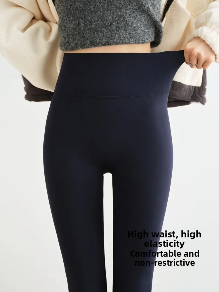 กางเกงโยคะเอวสูงบุซับในสำหรับผู้หญิง ยกกระชับสะโพก ใส่เป็นกางเกงออกกำลังกายหรือใส่เป็นกางเกงลำลองในฤดูหนาว เนื้อผ้าเรียบเนียน กระชับสัดส่วน ทรงยาว