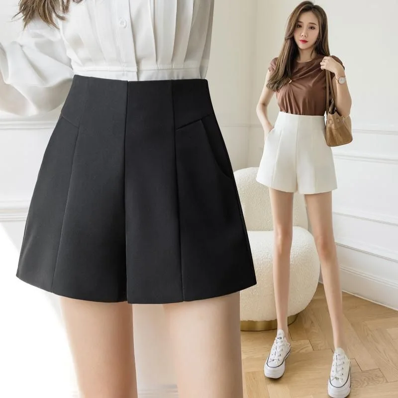 2024 Women\'s Spring/Summer Casual High Waist A-line Shorts Loose Wide Leg Chiffon Shorts Fashion Women\'s Black and White Suit Sh