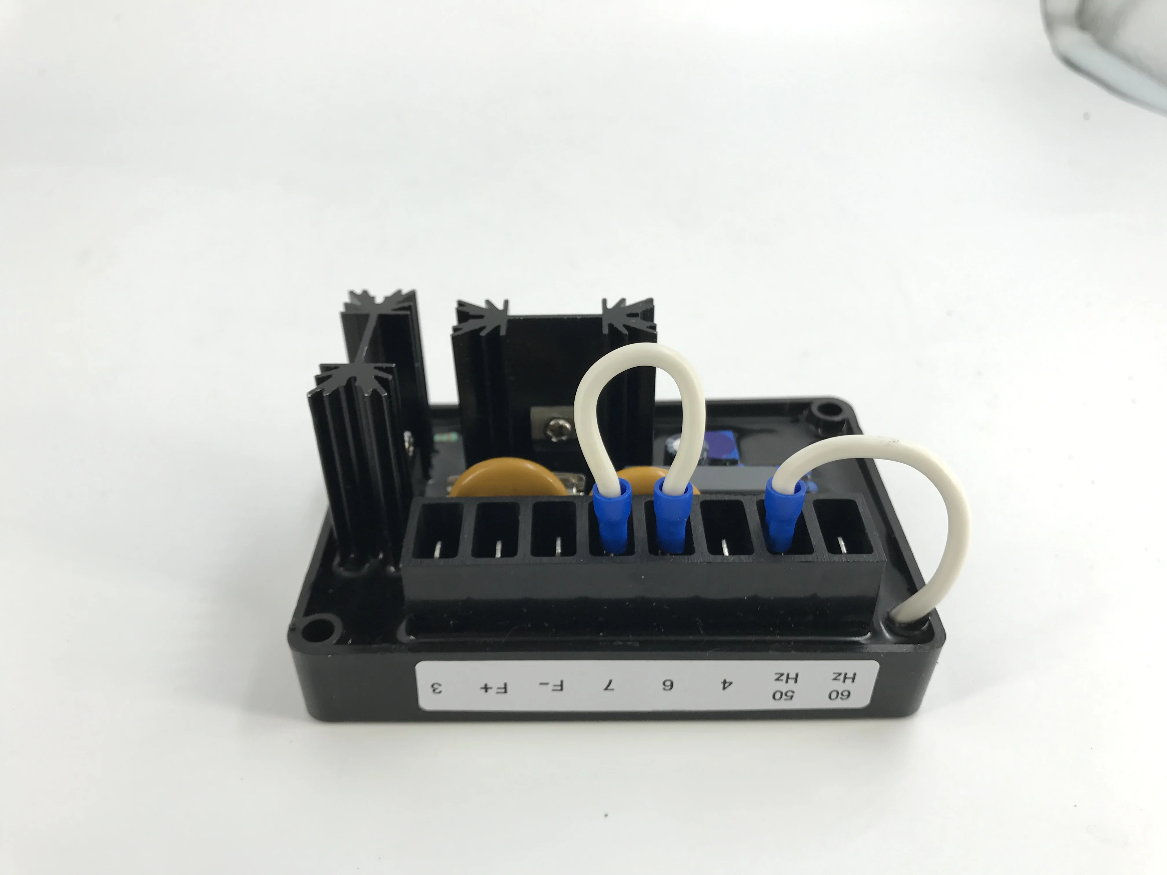 Generator Automatic Voltage Regulator AVC63-4AVR Pressure Regulating Plate Durable Excitation Voltage Regulation