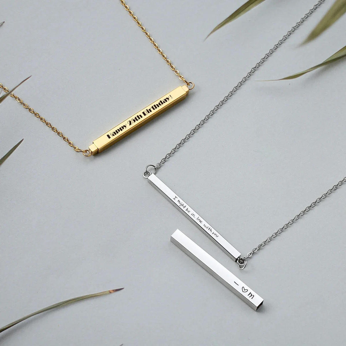 

Customize Personalized laser engraving necklace Double-layered pullable long necklace Fashion Valentine's Day gifts factory dire