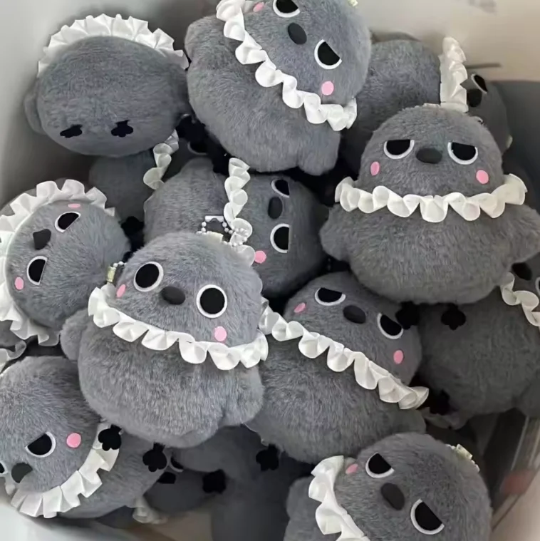 Nuevo juego amor y espacio profundo Sylus Crow Cosplay llave colgante Diy llaveros de felpa ornamento decoración de fiesta de Halloween accesorio de disfraz