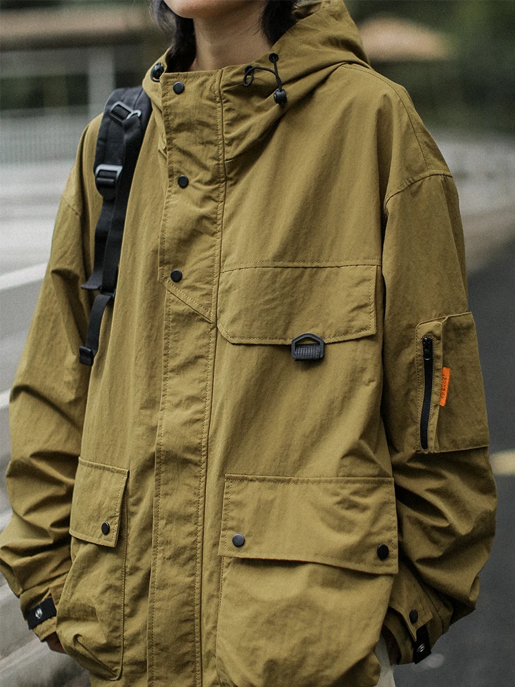 American Outdoor Trendy Brand Functional Multi-Pocket Mountain Climbing Jacket Loose Fit Hooded Coat for Men And Women Autumn...