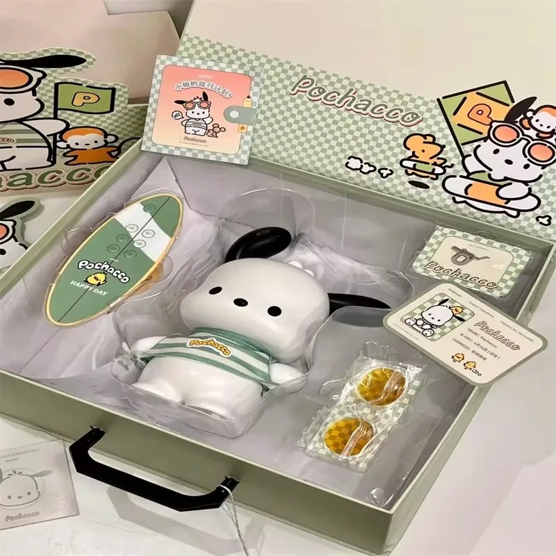 Figura anime Sanrio Pochacco Altoparlante Bluetooth Cartoon Creativo Home Desktop Decorazione Laurea Festa dei bambini Regalo di Natale Giocattoli