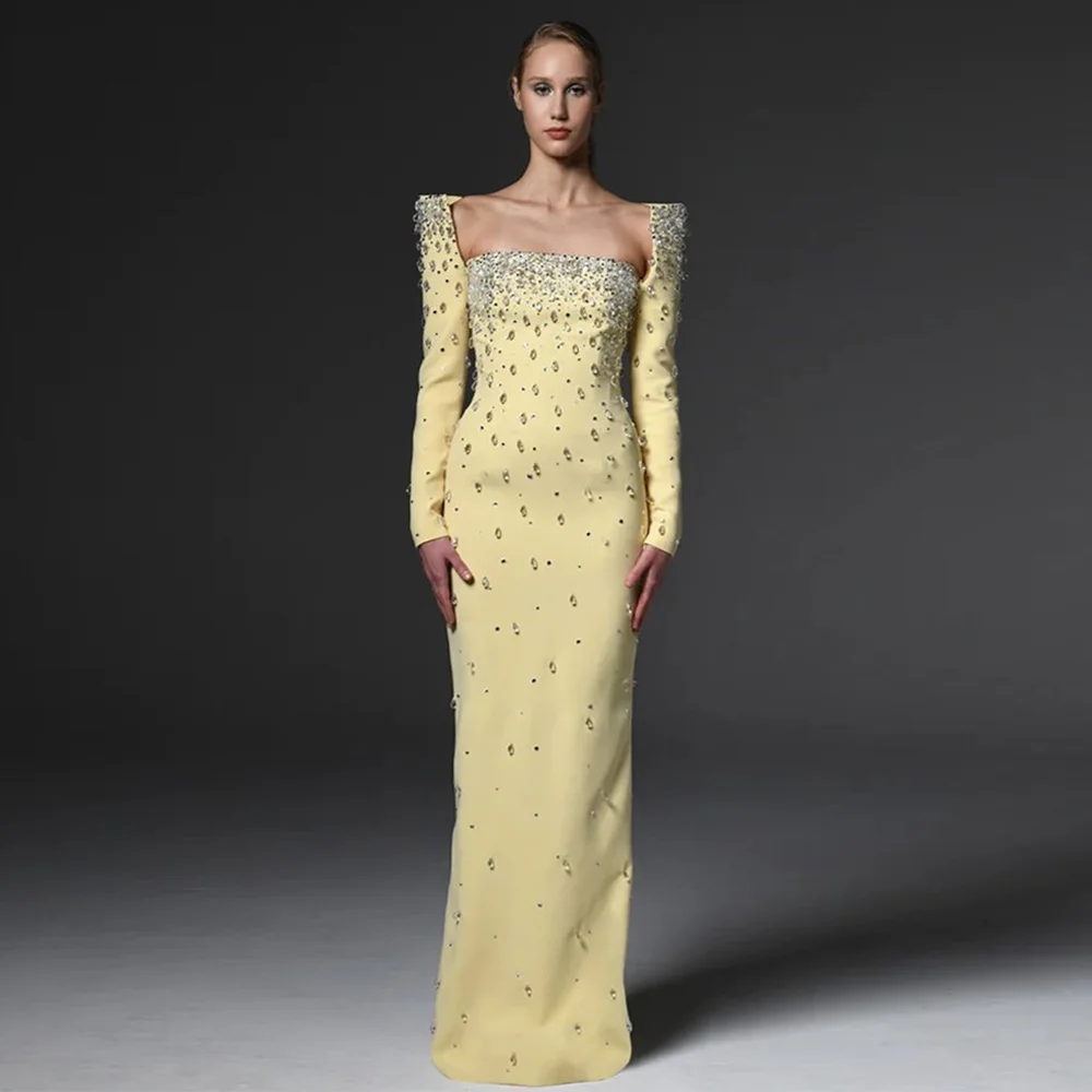 Exquistite Yellow Prom Dress Customized Square Neck Rhinestone Floor Length Straight Crystal Evening Dresses Saudi Party Gown