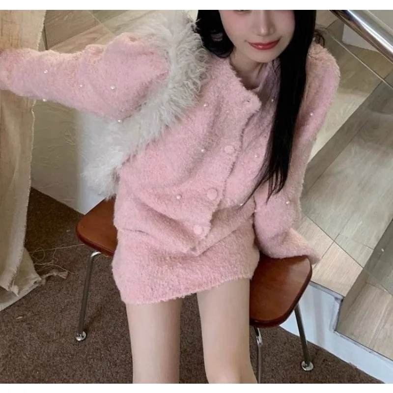 Корейская драма, розовый комплект свитера Xiaoxiangfeng, юбка, женский комплект Advanced Sense, уменьшение возраста, сладкое молоко, хороший комплект из двух предметов