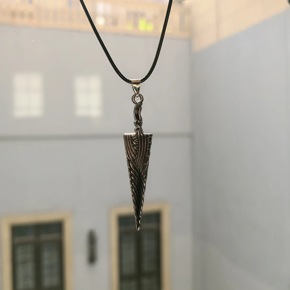 Game Hollow Knight Bone Nail Logo Necklace Jewelry Gift For Women Men The Knight Octopus Grub Hornet Game Fans Jewelry